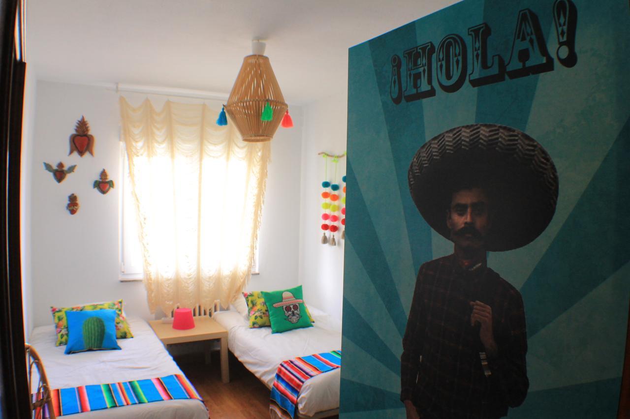 Cactus Bed & Breakfast Salinas Castrillon Exteriör bild